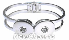 GA201 Two Snap Thick Bangle Bracelet